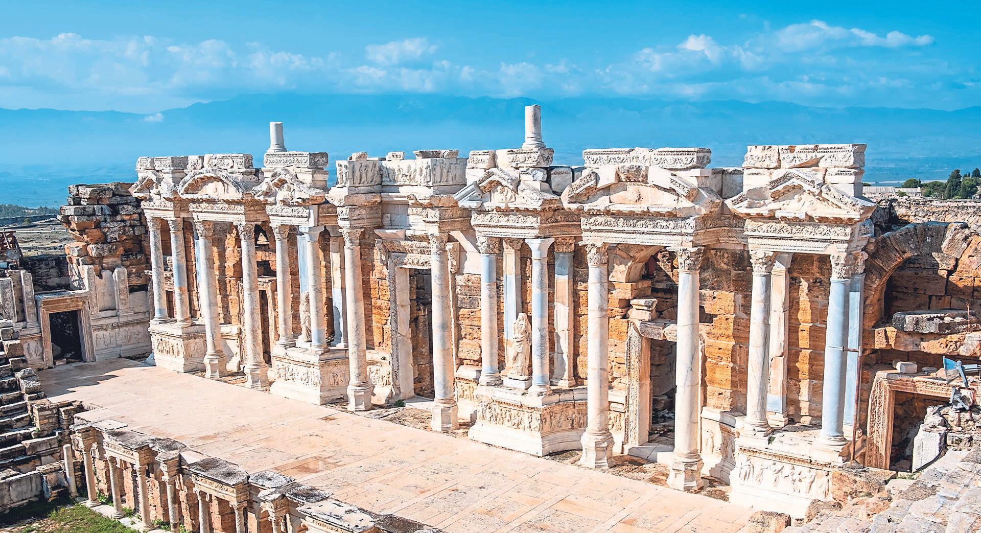Denizli'nin Görkemli Tarihini Keşfetmek: Tarihi Yapılar ve Anıtlar